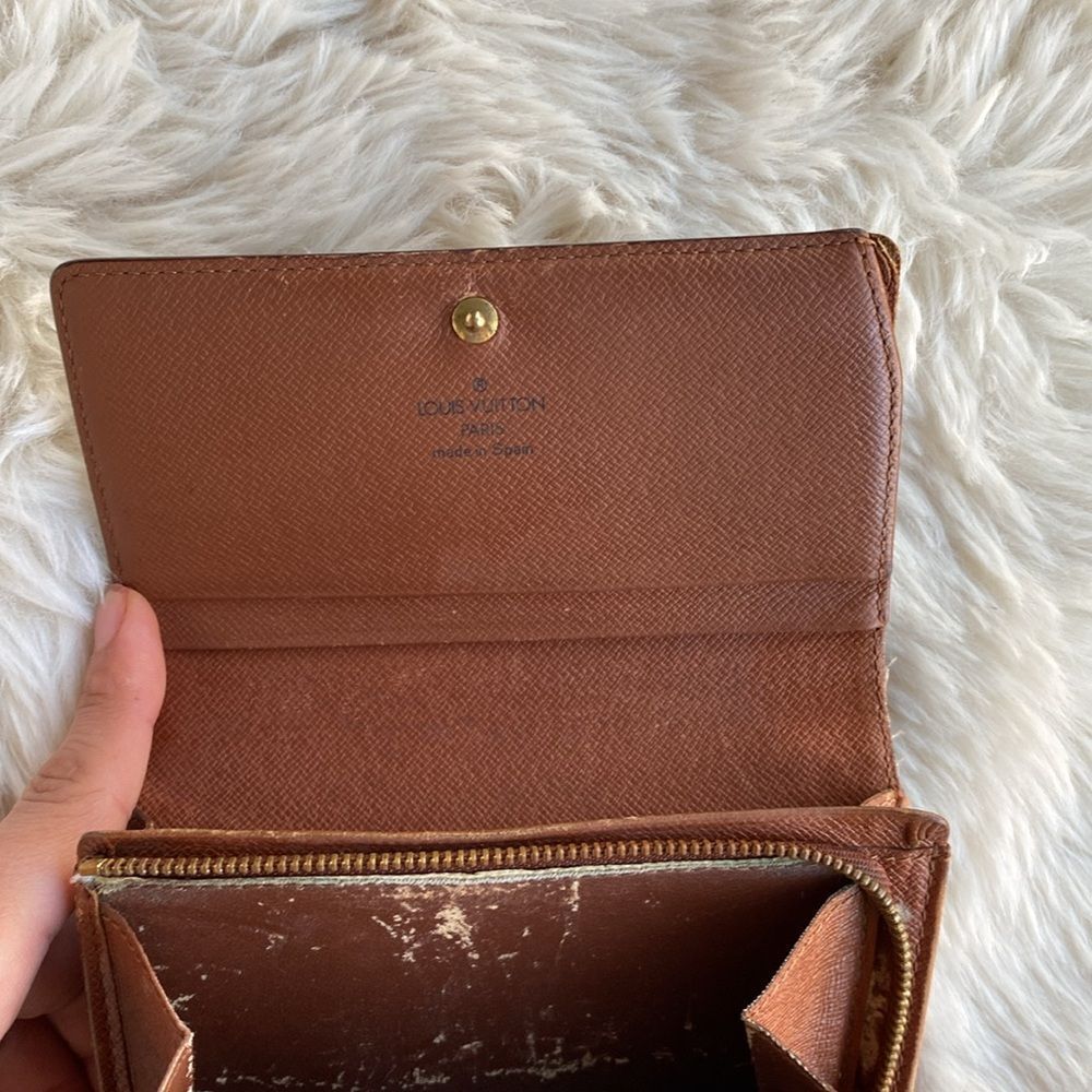 LOUIS VUITTON Monogram Bifold Snap Wallet - Picture 8 of 12